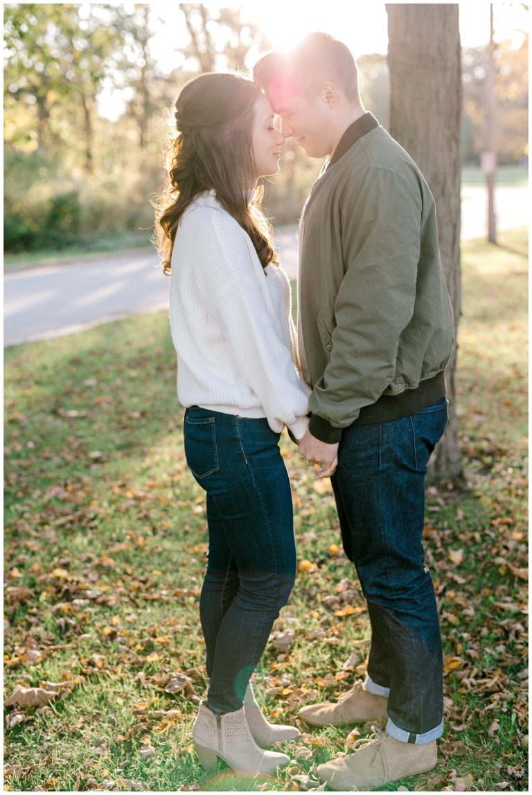 Allyssa + Drew | A Stylish Fall Engagement Session At Grant Park in ...